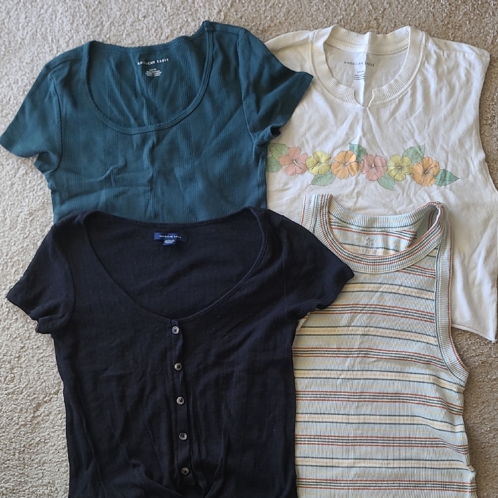 3 American Eagle Tees, 1 Aerie Tank